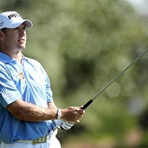 Thailand golf: Westwood shoots 60 to lead