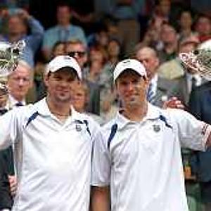 Bryan brothers equal record with 11th title