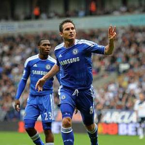 Lampard treble fires Chelsea, Spurs beat Arsenal
