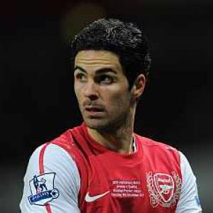 Arsenal's Arteta out for rest of season, says Wenger