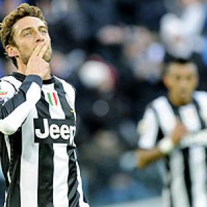 Juventus beat Atalanta, extend Serie A lead