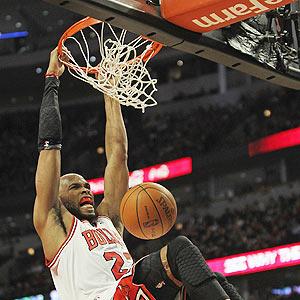 NBA: Raging Bulls charge past Celtics with late surge