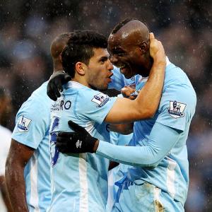 PHOTOS: Manchester City stay ahead