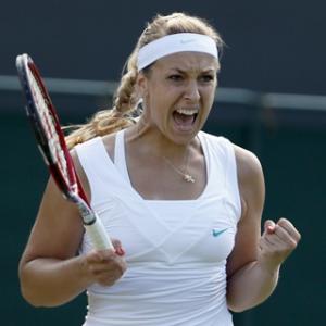 Top seed Sharapova stunned by Lisicki at Wimbledon
