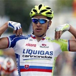 Sagan wins first stage in first Tour de France