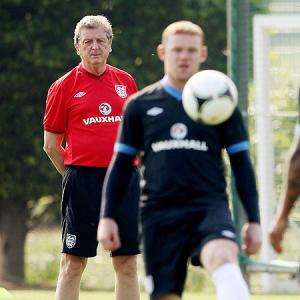 Rooney return gives Hodgson selection poser