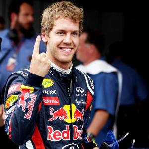 Vettel aims to join trio of F1 greats