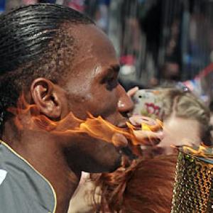 Hero's welcome for Drogba as African qualifiers begin