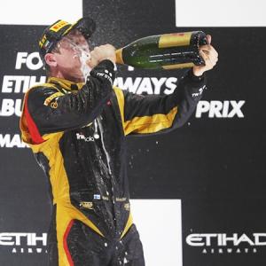 Abu Dhabi: Raikkonen shows he still knows how to win