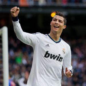 Ronaldo available for Dortmund clash