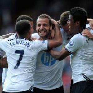 EPL: Soldado penalty gives Spurs opening win at Palace