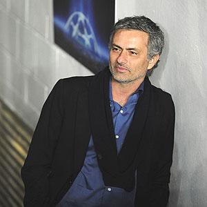 Mourinho keen to keep trophy record intact