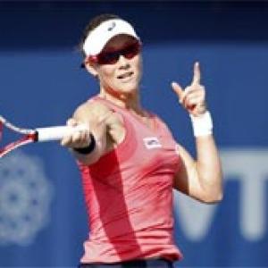 Dubai C'ships: Kvitova wins, Stosur extends miserable run