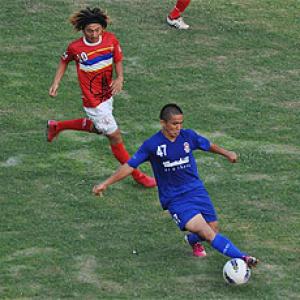 I-League: Churchill top table after draw with ONGC
