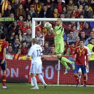Spain stumble as England, Germany and France win