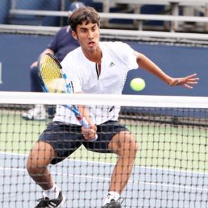 ATP Challenger: Yuki in semis, Somdev and Myneni in quarters