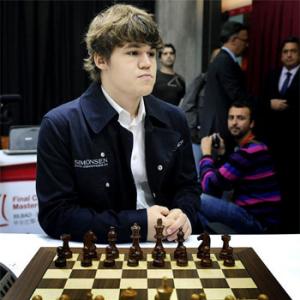 Carlsen arrives in Chennai for World Chess Championship