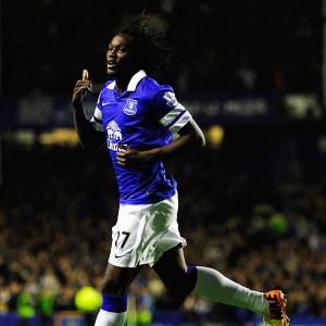 Lukaku lifts Everton to fourth in EPL table