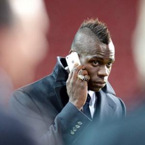 Maverick Balotelli tired of being in 'eye of cyclone'