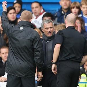 Eto'o, Mourinho at centre of controversy as Chelsea win