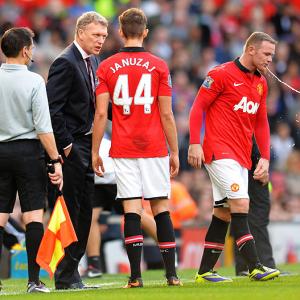 CL: Can fans lift battered Man United back to winning ways?