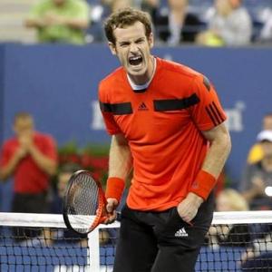 Murray grinds past Istomin into US Open quarters