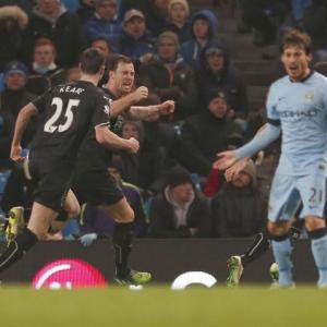 Man City blow golden chance to close on Chelsea