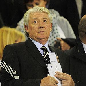 Newcastle's director Kinnear resigns after controversial spell