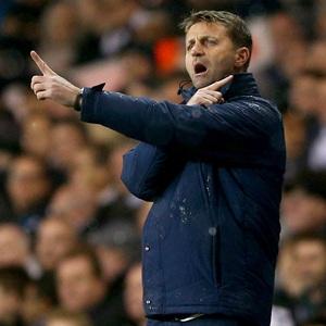 Spurs manager calls Ukraine pitch a disgrace