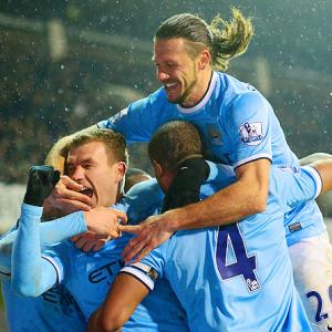 EPL PHOTOS: City thrash Spurs to go top; Chelsea held by West Ham