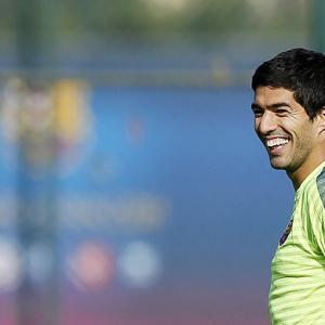 Biting is appalling but harmless, says Suarez in new book