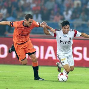 ISL: NorthEast United deny Delhi Dynamos full points at home