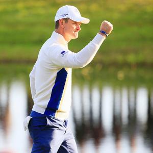 Ryder Cup golf: Europe roar back to lead on gripping opening day