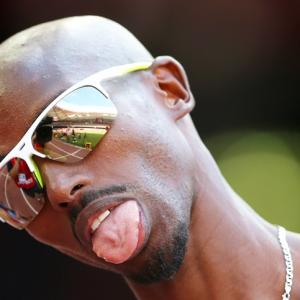 World Athletics Updates! Farah recovers from stumble to reach 5,000m final
