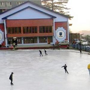 PHOTOS: Time to show your skills at Asia's biggest ice skating rink