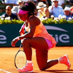 Sorry I am sick, says Serena but squeezes into final