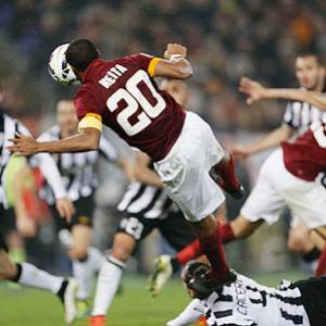 Serie A: Keita gives 10-man Roma draw with Juve