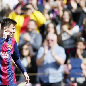 Messi breaks La Liga hat-trick record as Barca go top