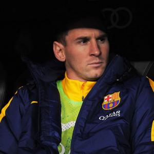 Messi injury a worry for Barca and Argentina