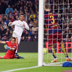 Clasico PHOTOS: Late Ronaldo goal ends Barca's 39-match win streak
