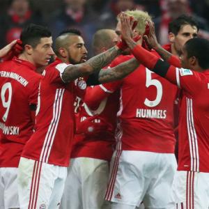 Euro football shorts: Bayern down Leipzig; PSG snap winless streak