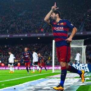 King's Cup: Suarez scores four as Barca crush Valencia 7-0