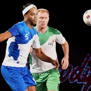 Ronaldinho leaves for Brazil, not to play Goa leg of Futsal