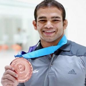 Wrestling federation throws its weight behind Narsingh