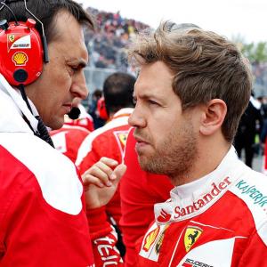 Vettel seeks Singapore salvation