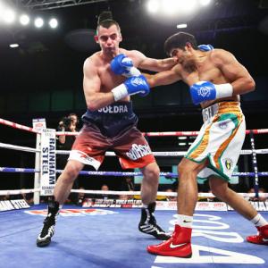 Vijender records sixth straight KO win in pro boxing