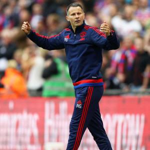 Giggs could be demoted on Mourinho's coaching staff