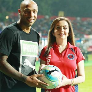 Henry keeps date with Kolkata
