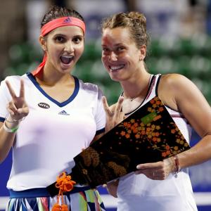 Sania-Strycova pair win Pan Pacific Open title