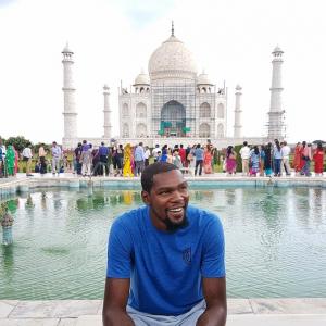 NBA star Durant aplogises to India for '20 years behind' comment